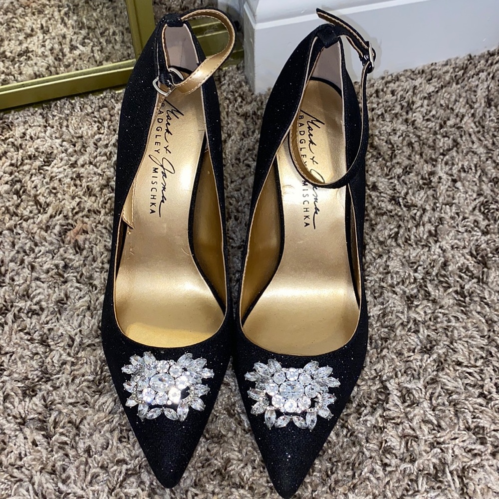Cute Sparkly black heels never worn